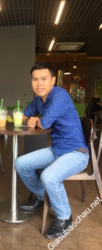 Gia sư giỏi Đại học Kinh tế TP.HCM chuyên dạy kèm môn Toán, Vật Lý, Hóa