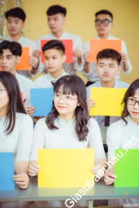 Gia sư giỏi Đại học Thương mại chuyên dạy kèm môn Toán, Tiếng Anh, Ngữ văn, Tiếng Việt