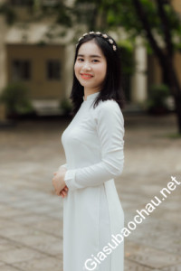 Gia sư giỏi Đại học Ngoại thương chuyên dạy kèm môn Toán, Vật Lý, Tiếng Anh